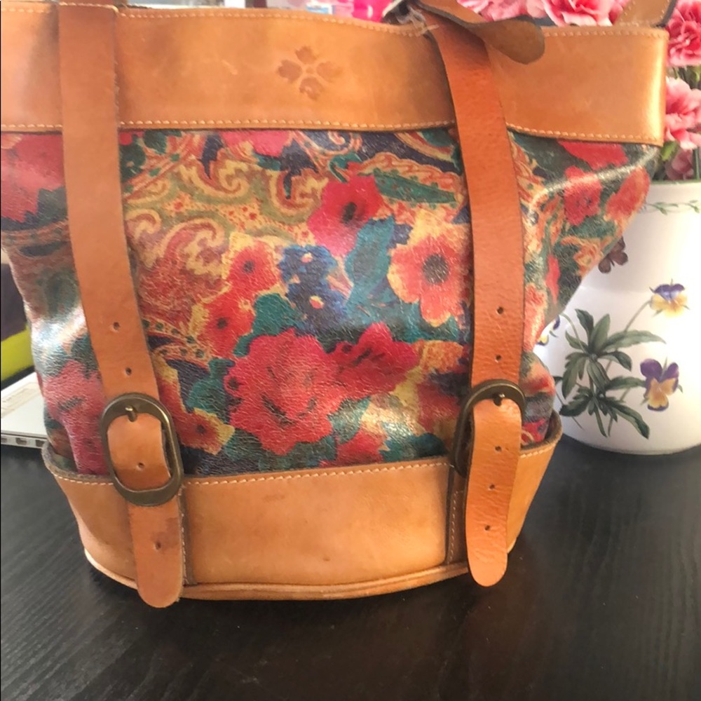 Shoulder bag leather floral brown bag